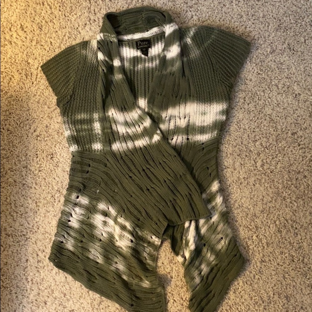 Pure Handmade Tie dyed cap sleeved cardigan.